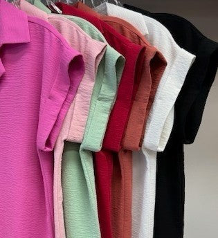 Women's Short Sleeve Pleated Collared Blouse