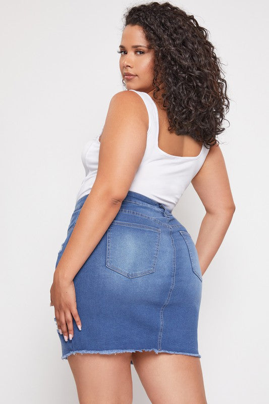 Junior Plus Exposed Button Fray Hem Mini Denim Skirt