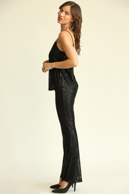 Light and Stretched Sequin Camisole Tank Top