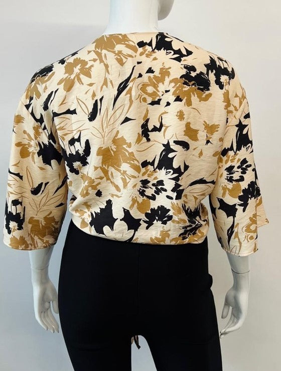 Plus Size Floral Tie Front Crop Blouse