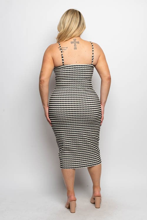 Plus Size Stripe Twist Sweetheart Neck Bodycon Midi Dress