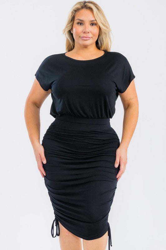 Plus Size Elastic Waist Short Sleeve Crop Top and Side Ruched Skirt Matching Set