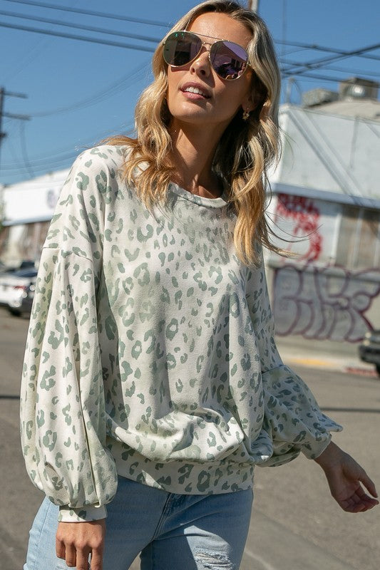 PLUS FRENCH TERRY ANIMAL PRINT TOP