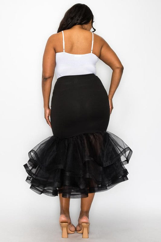 Plus Size Black Solid Tiered Layers Midi Mermaid Skirt