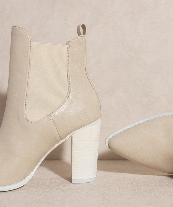 Oasis Society Esmee Chelsea Heeled Boots
