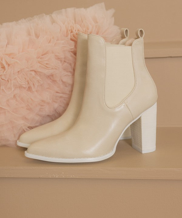 Oasis Society Esmee Chelsea Heeled Boots