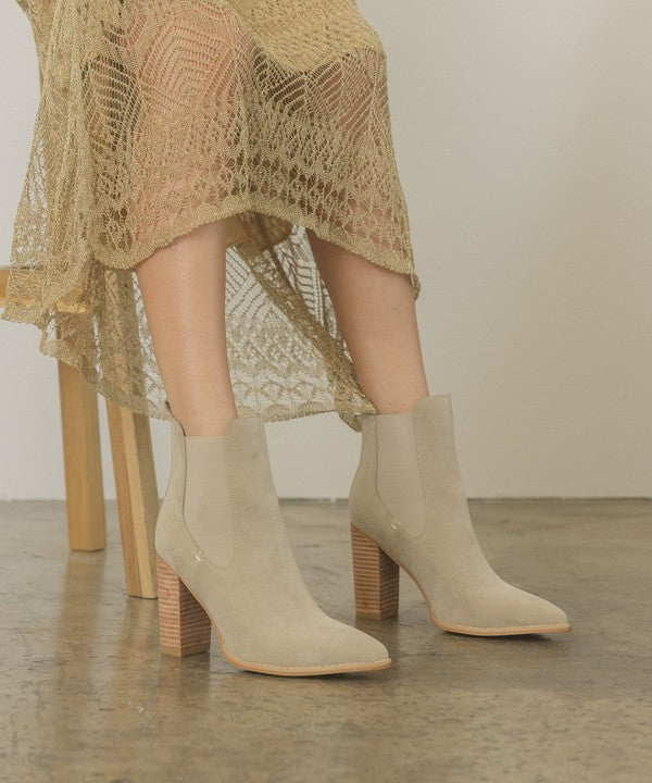 Oasis Society Esmee Chelsea Heeled Boots