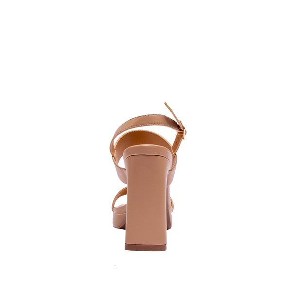 Quidditch Krisha 04x Strap Heels