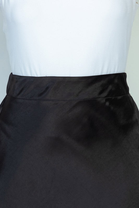 High Waisted Solid Woven Skirt