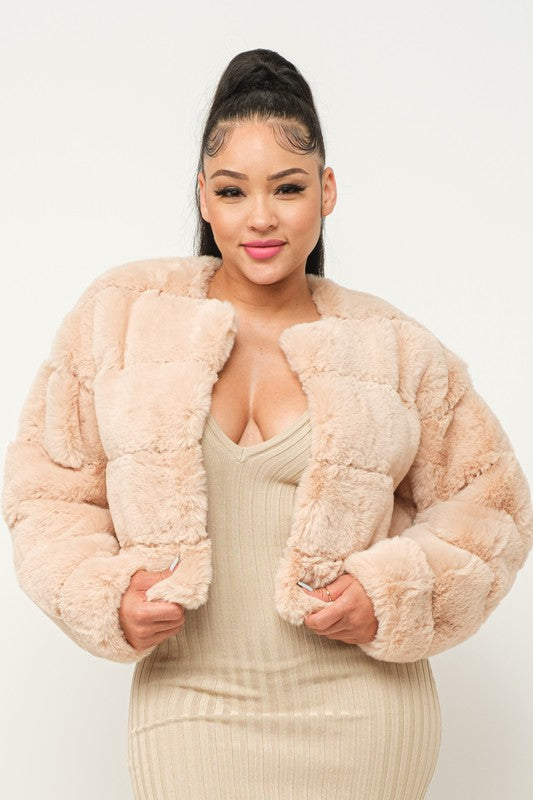 Women's Faux Fur Crop Winter Jacket