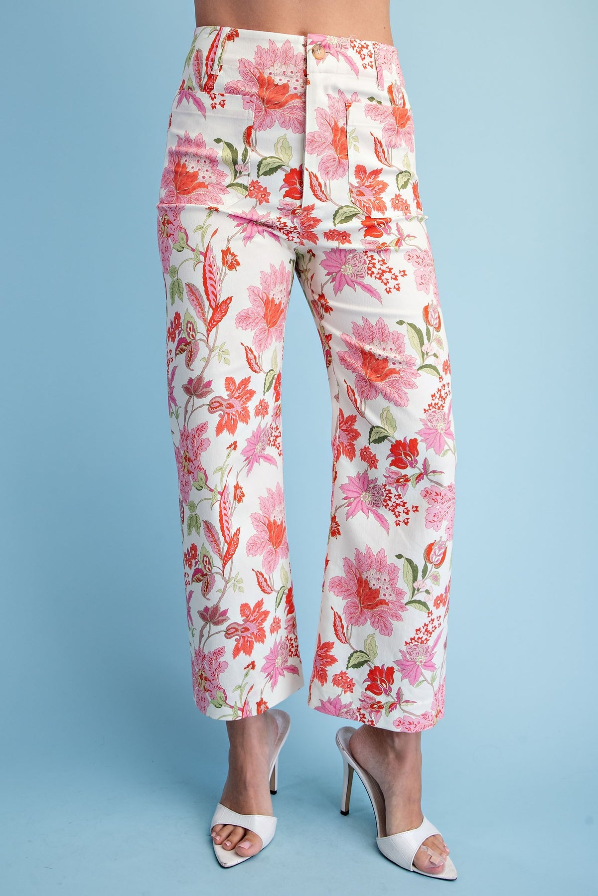Gigio's Floral Ankle Cropped Pants in a Stretchy Denim-Like Fabric with Pockets