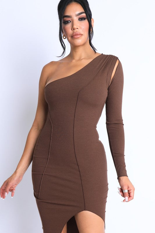 Asymmetric Sleeve Slit Midi Dress