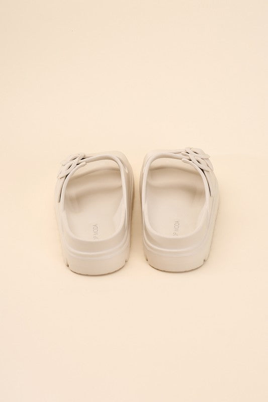 Buckle Strap Slip-on Slides