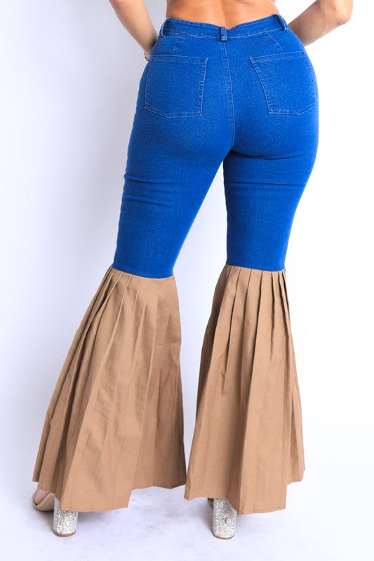 Women's Pleated Flare Denim Pants