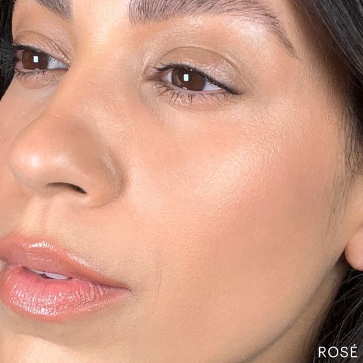 How To Apply Highlighter - Glo Skin Beauty